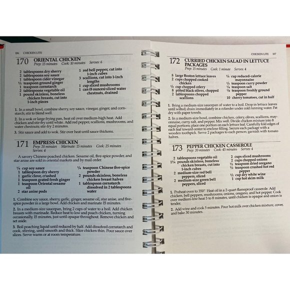 Lot of Two 365 Ways to Cook Chicken Snacks & Appetizers - Spiral-bound READ - Picture 15 of 16